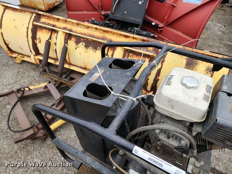 image for item MQ9680 Mi-T-M HSP-3504-3MGH pressure washer