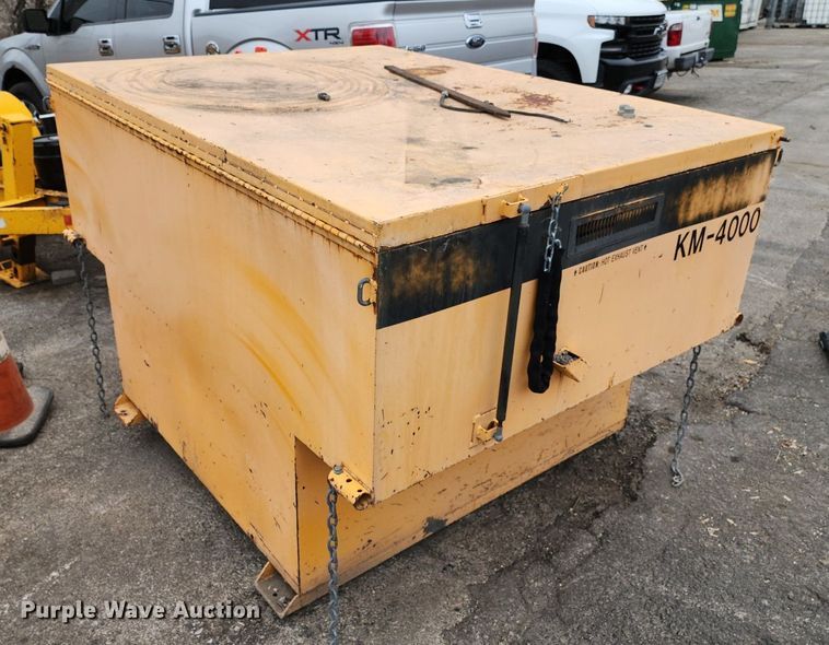 image for item MQ9681 Keizer-Morris KM-4000 asphalt hot box
