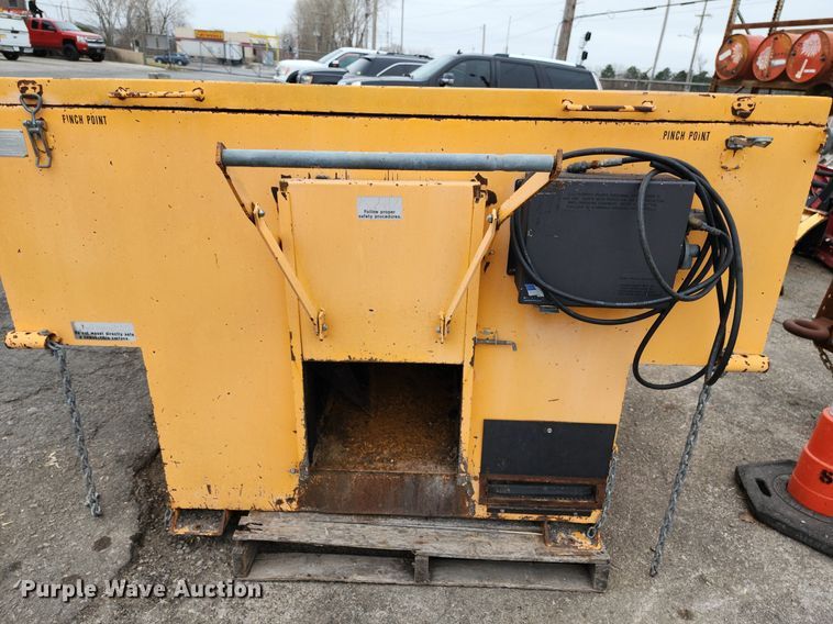 image for item MQ9681 Keizer-Morris KM-4000 asphalt hot box