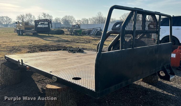 image for item NB9323 Steel winch flatbed