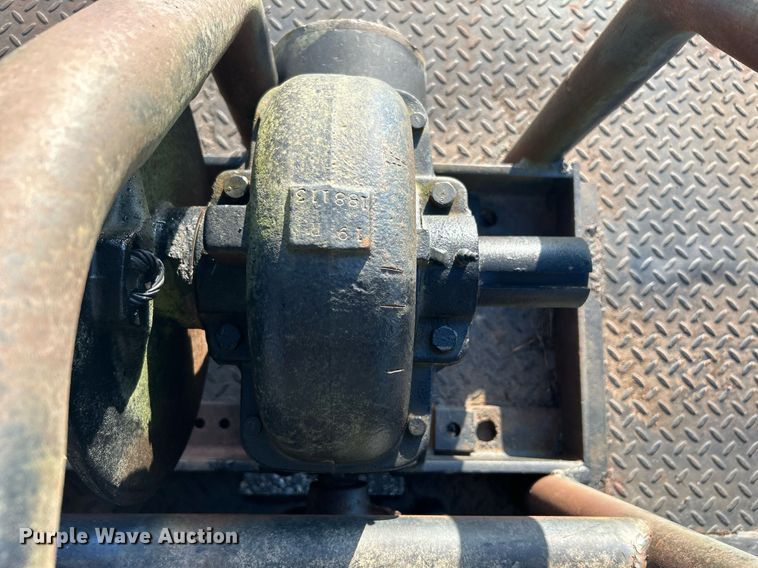 image for item NB9323 Steel winch flatbed