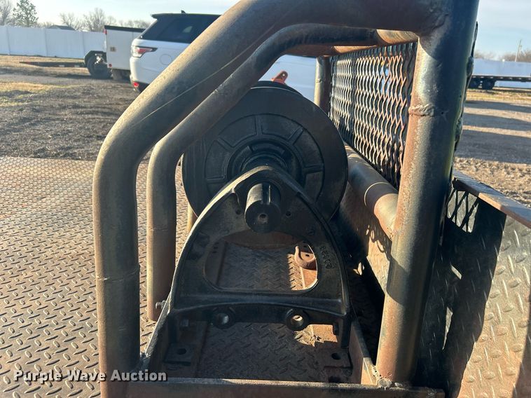 image for item NB9323 Steel winch flatbed