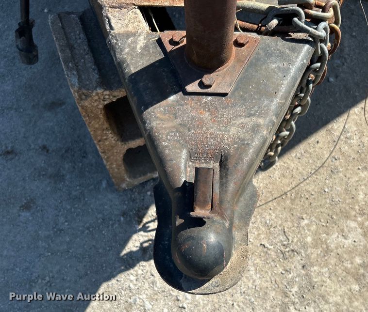 image for item NB9335 2006 Forest River Rockwood camper