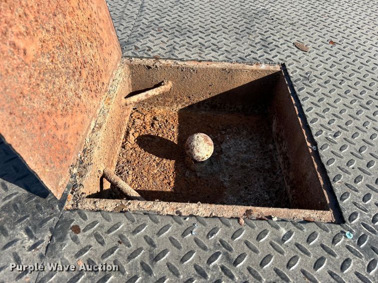 image for item NB9346 Steel flatbed