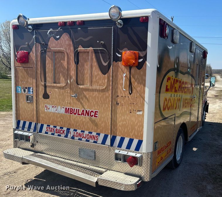 image for item NB9350 1984 Ford E350 delivery truck