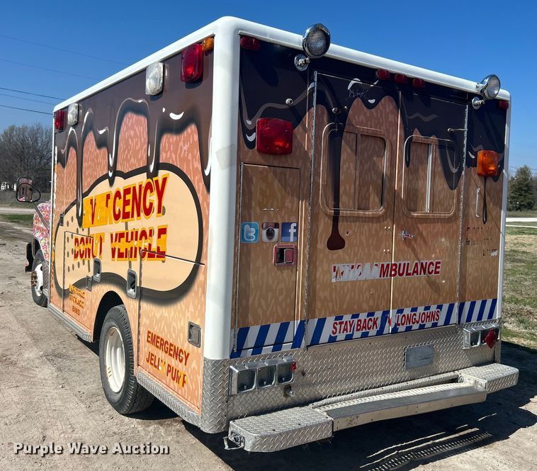 image for item NB9350 1984 Ford E350 delivery truck