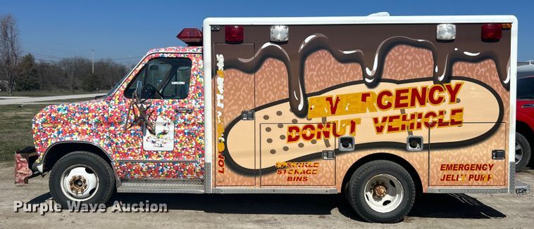 image for item NB9350 1984 Ford E350 delivery truck