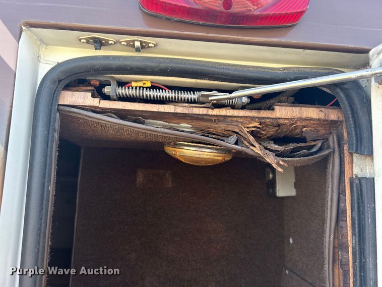 image for item NB9350 1984 Ford E350 delivery truck