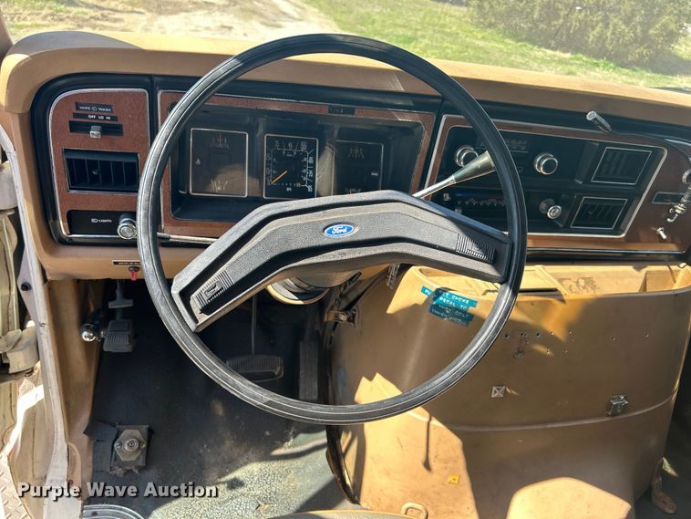 image for item NB9350 1984 Ford E350 delivery truck