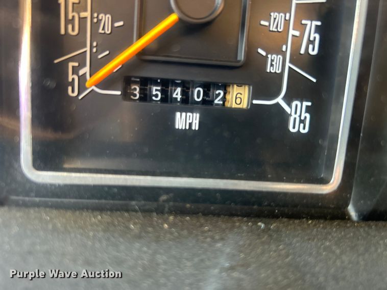 image for item NB9350 1984 Ford E350 delivery truck