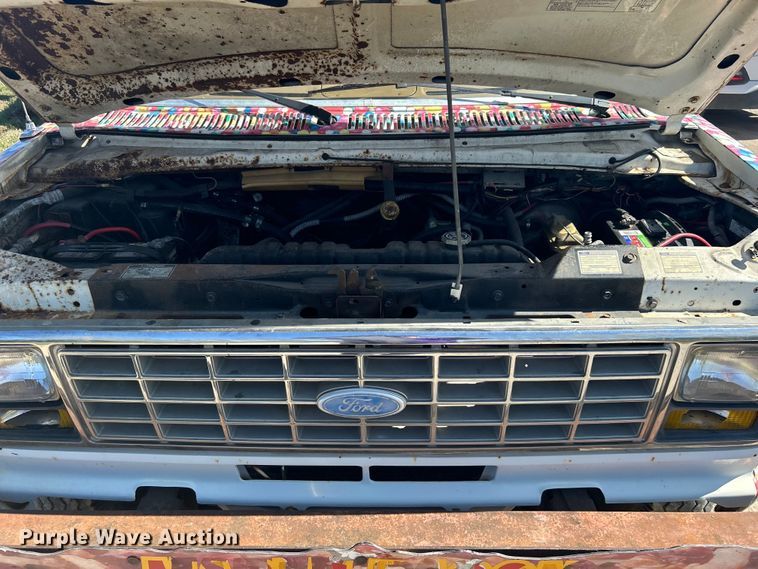 image for item NB9350 1984 Ford E350 delivery truck