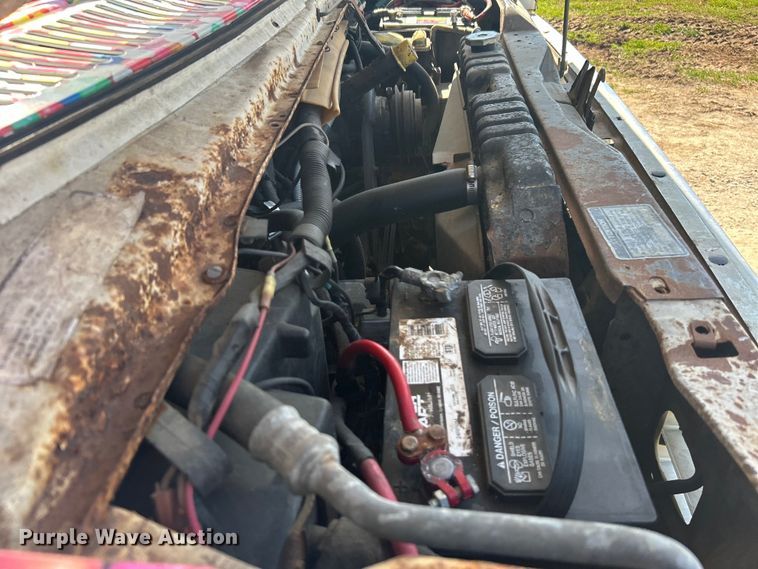 image for item NB9350 1984 Ford E350 delivery truck