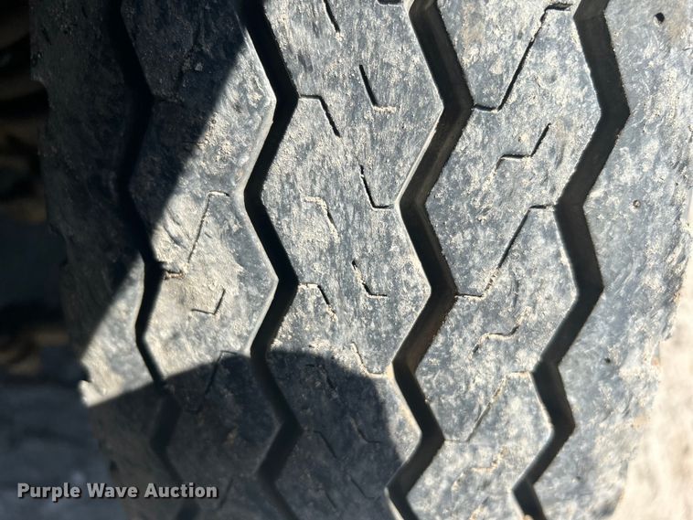 image for item NB9350 1984 Ford E350 delivery truck