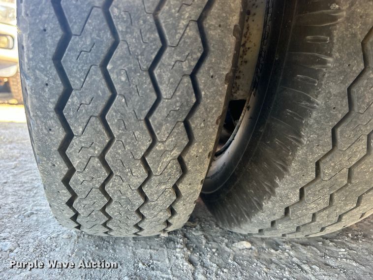 image for item NB9350 1984 Ford E350 delivery truck