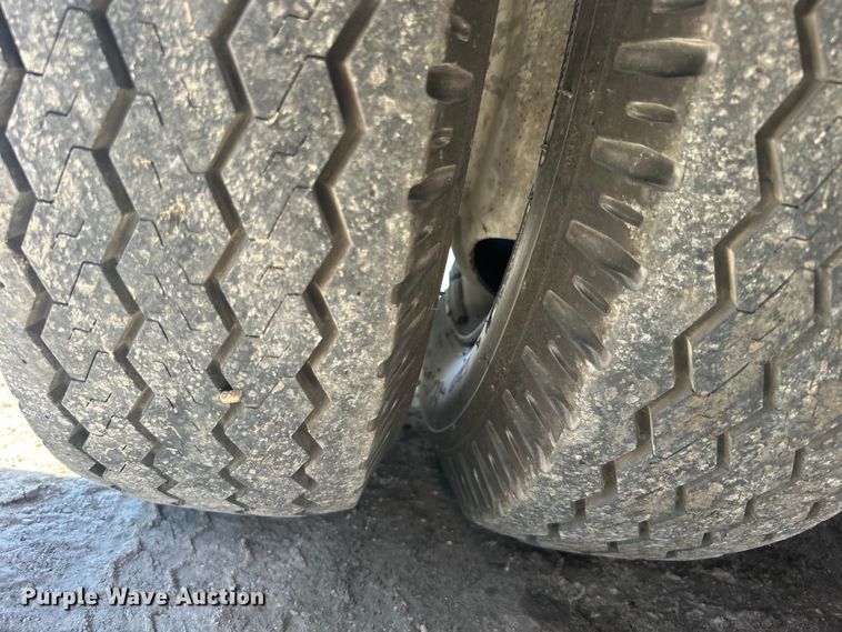 image for item NB9350 1984 Ford E350 delivery truck