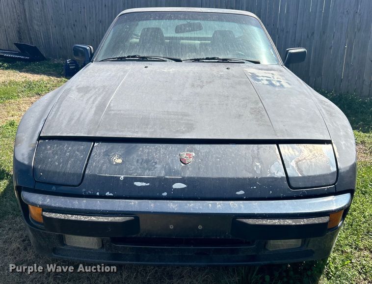 image for item NB9351 1987 Porsche 944 