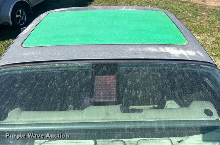 image for item NB9351 1987 Porsche 944 