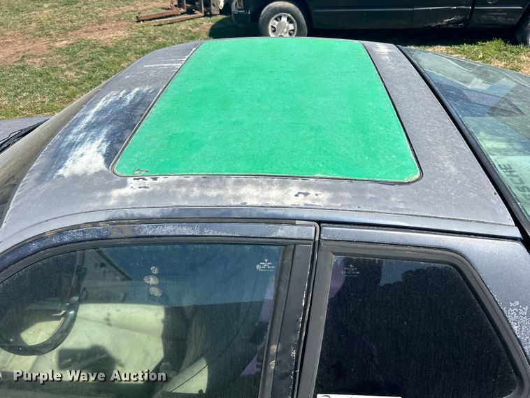 image for item NB9351 1987 Porsche 944 