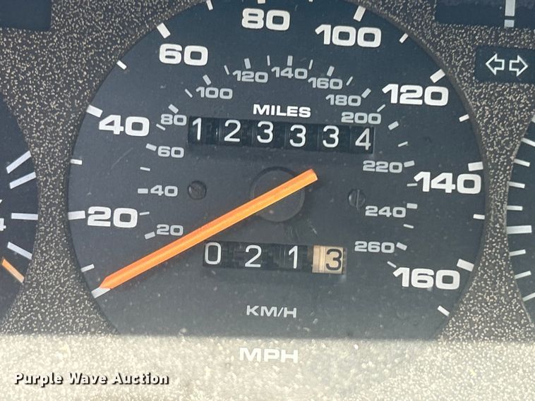 image for item NB9351 1987 Porsche 944 