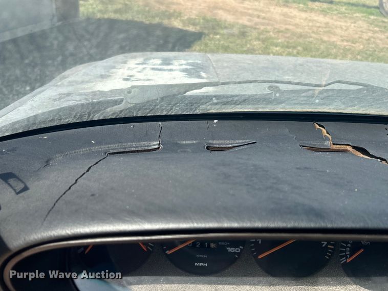 image for item NB9351 1987 Porsche 944 