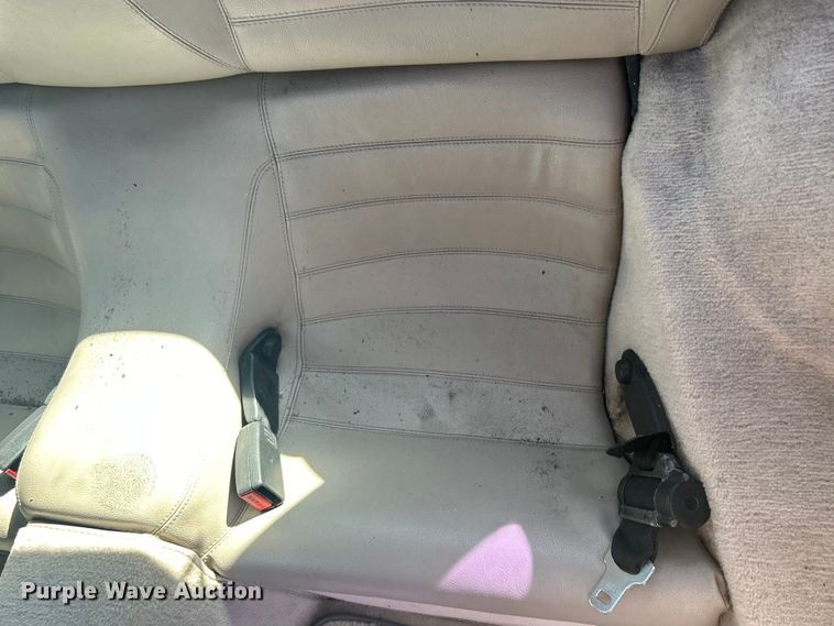 image for item NB9351 1987 Porsche 944 