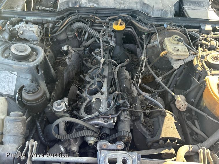 image for item NB9351 1987 Porsche 944 