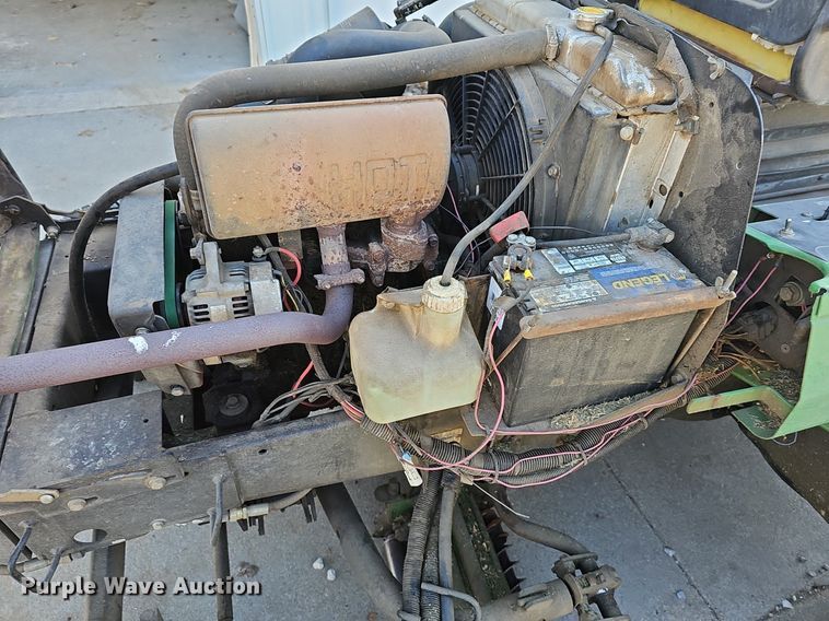 image for item NE9539 John Deere  3215B reel mower