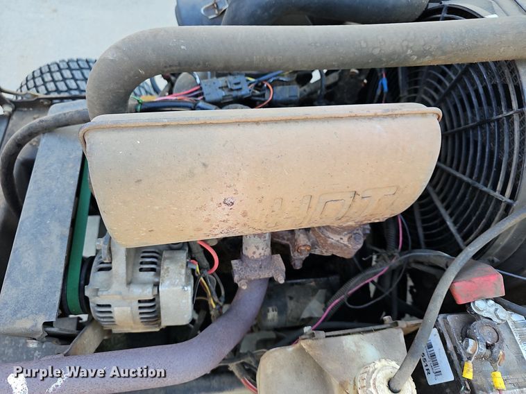 image for item NE9539 John Deere  3215B reel mower