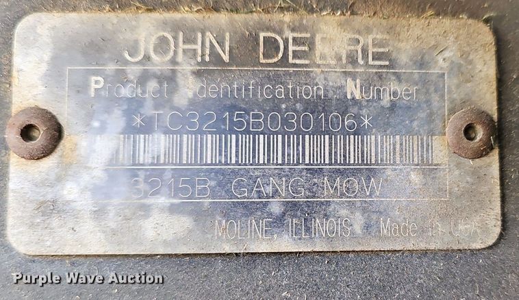 image for item NE9539 John Deere  3215B reel mower