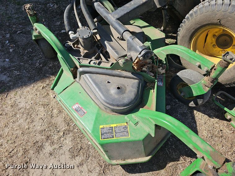 image for item NE9541 2007 John Deere 1600 series II lawn mower