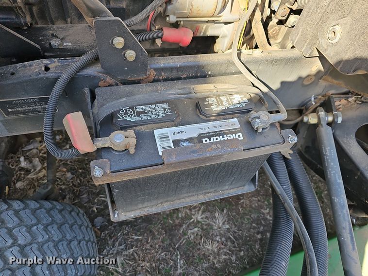 image for item NE9541 2007 John Deere 1600 series II lawn mower