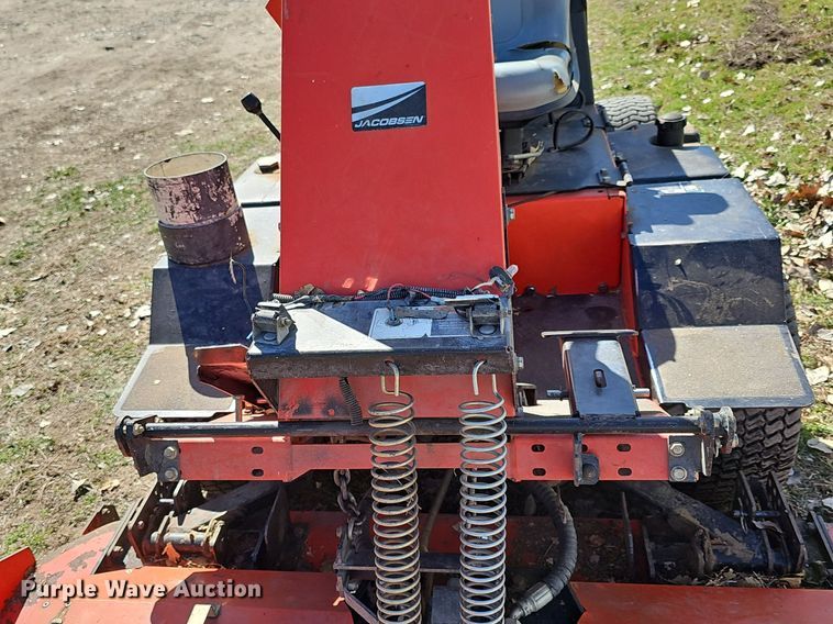 image for item NE9542 Jacobsen Turf Cat lawn mower