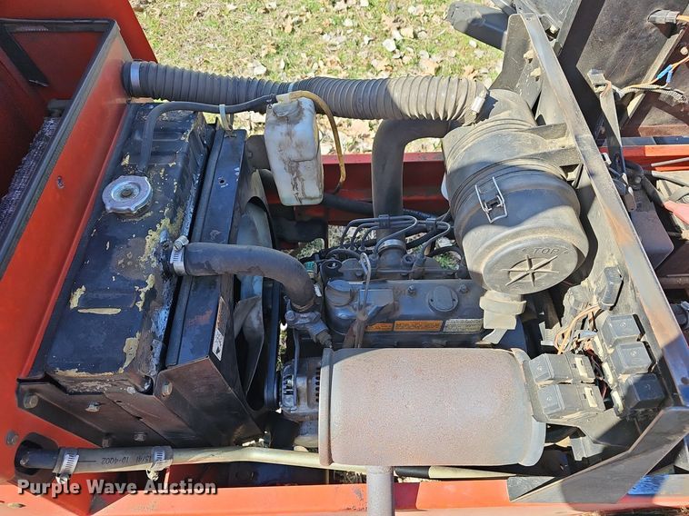 image for item NE9542 Jacobsen Turf Cat lawn mower