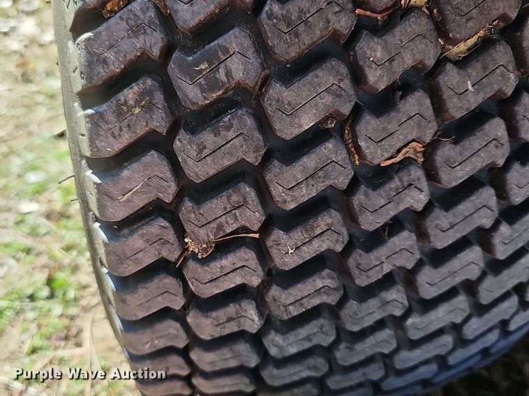 image for item NE9542 Jacobsen Turf Cat lawn mower