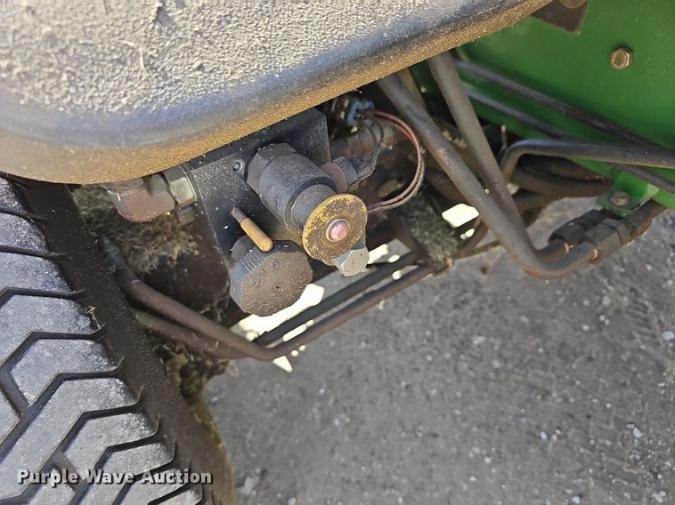 image for item NE9544 2010 John Deere 7500 Precision Cut reel mower