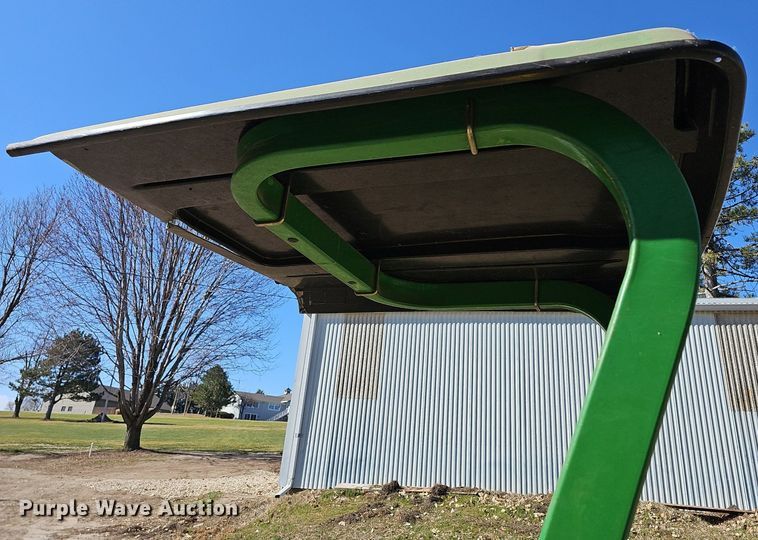 image for item NE9544 2010 John Deere 7500 Precision Cut reel mower