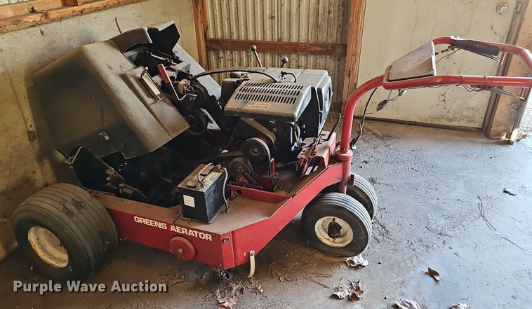 image for item NE9545 Toro Greens aerator