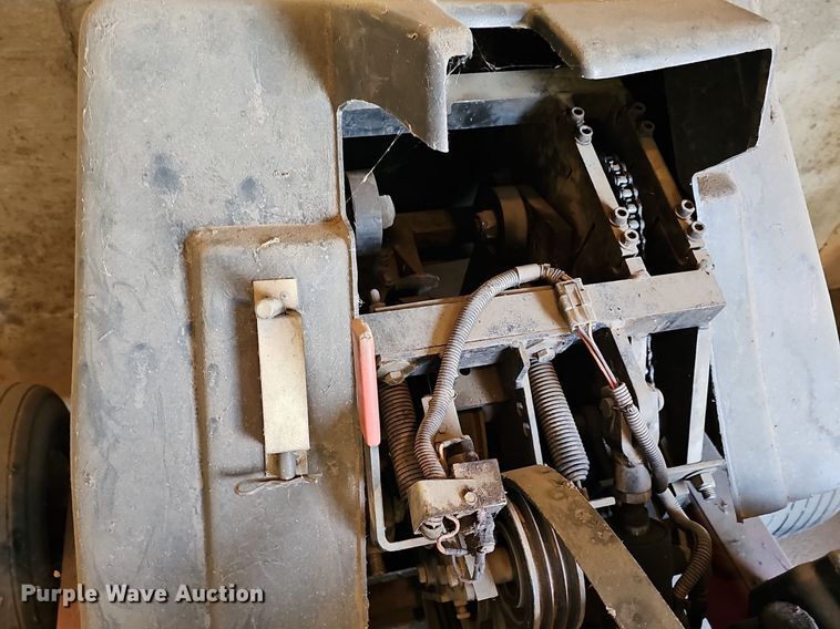 image for item NE9545 Toro Greens aerator