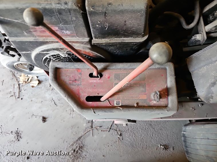 image for item NE9545 Toro Greens aerator