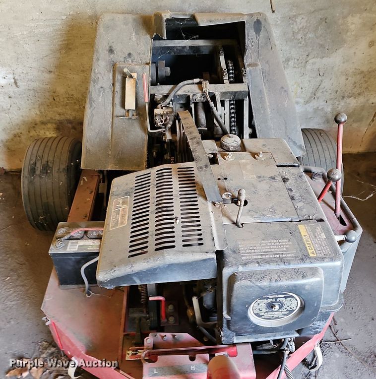 image for item NE9545 Toro Greens aerator