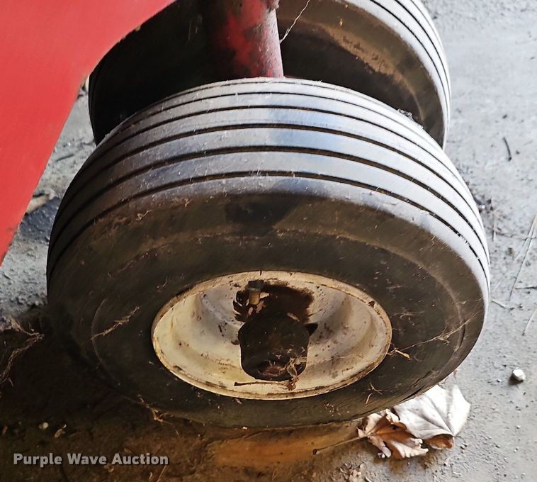 image for item NE9545 Toro Greens aerator