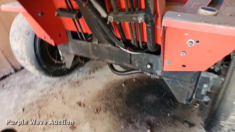 image for item NE9546 2005 Ryan Cushman Core Harvester attachment