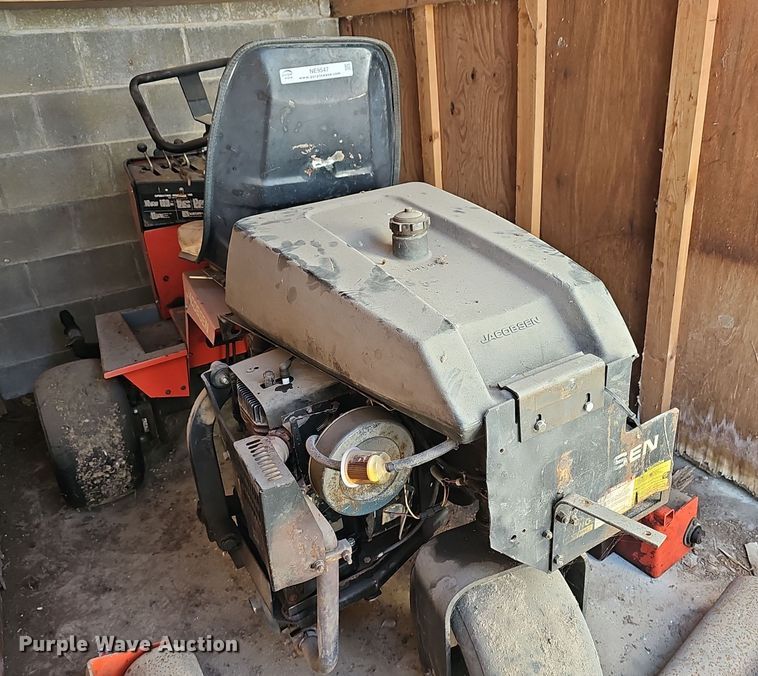 image for item NE9547 Jacobsen reel mower
