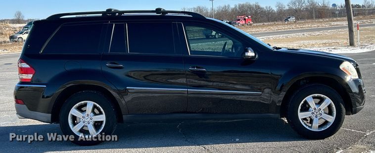 image for item NE9736 2007 Mercedes Benz GL450 SUV