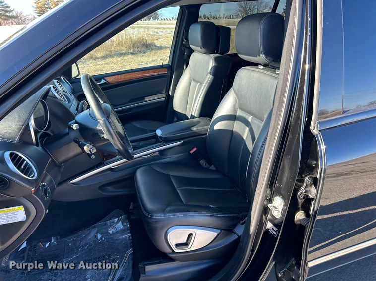 image for item NE9736 2007 Mercedes Benz GL450 SUV