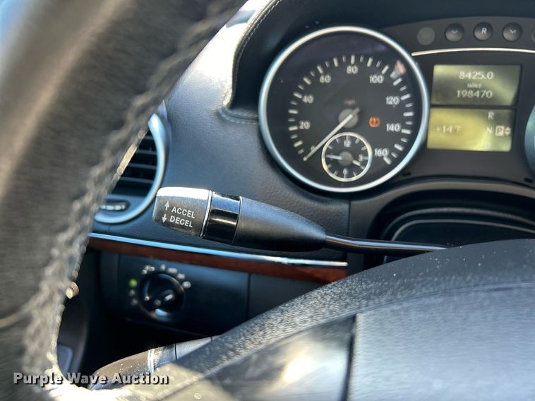 image for item NE9736 2007 Mercedes Benz GL450 SUV