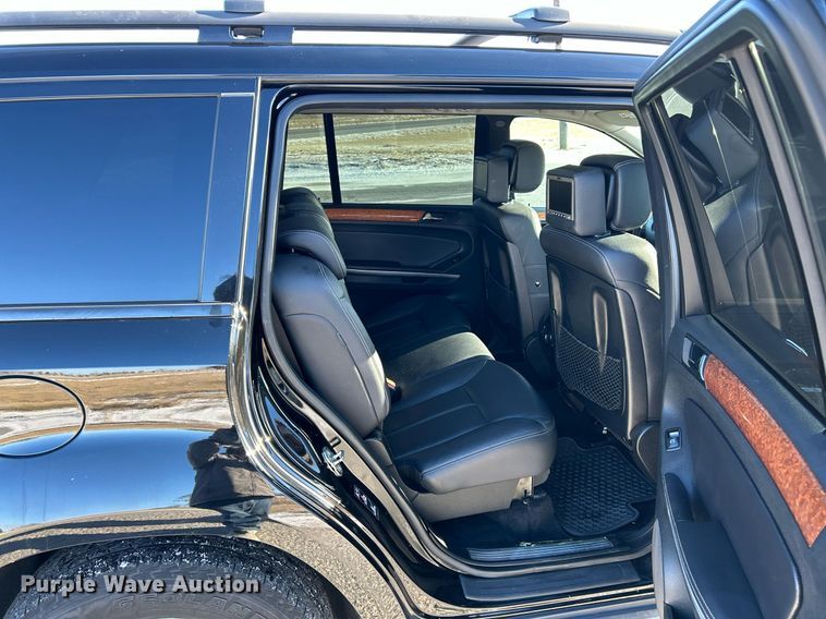 image for item NE9736 2007 Mercedes Benz GL450 SUV