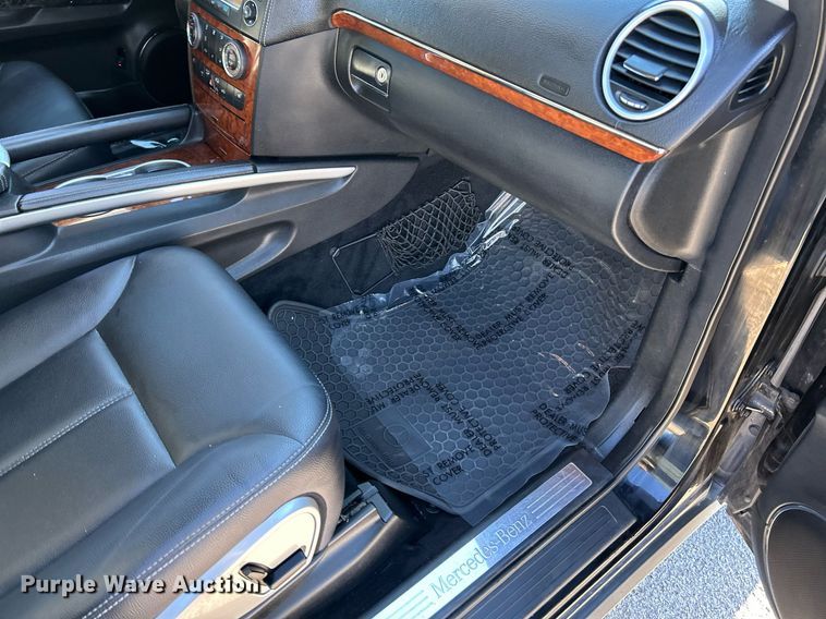 image for item NE9736 2007 Mercedes Benz GL450 SUV