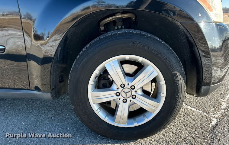 image for item NE9736 2007 Mercedes Benz GL450 SUV