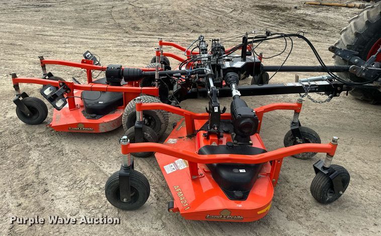 image for item NF9343 Land Pride AFM4211 batwing finish mower